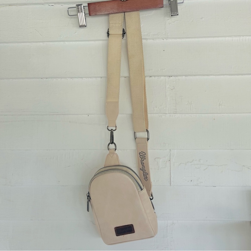Wrangler Beige Crossbody Bag
